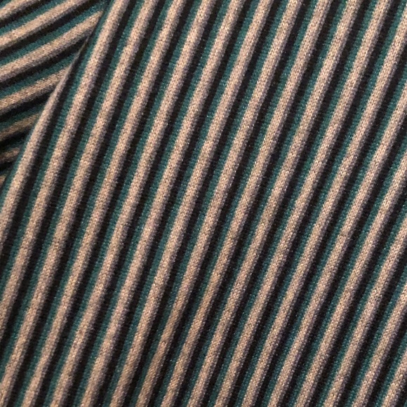 Multi colored crop shirt - Picture 2 of 3